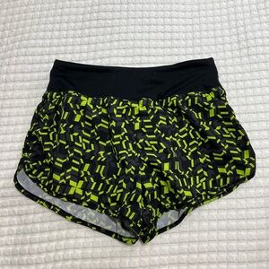 Baleaf Woman’s Geo Print Active Shorts